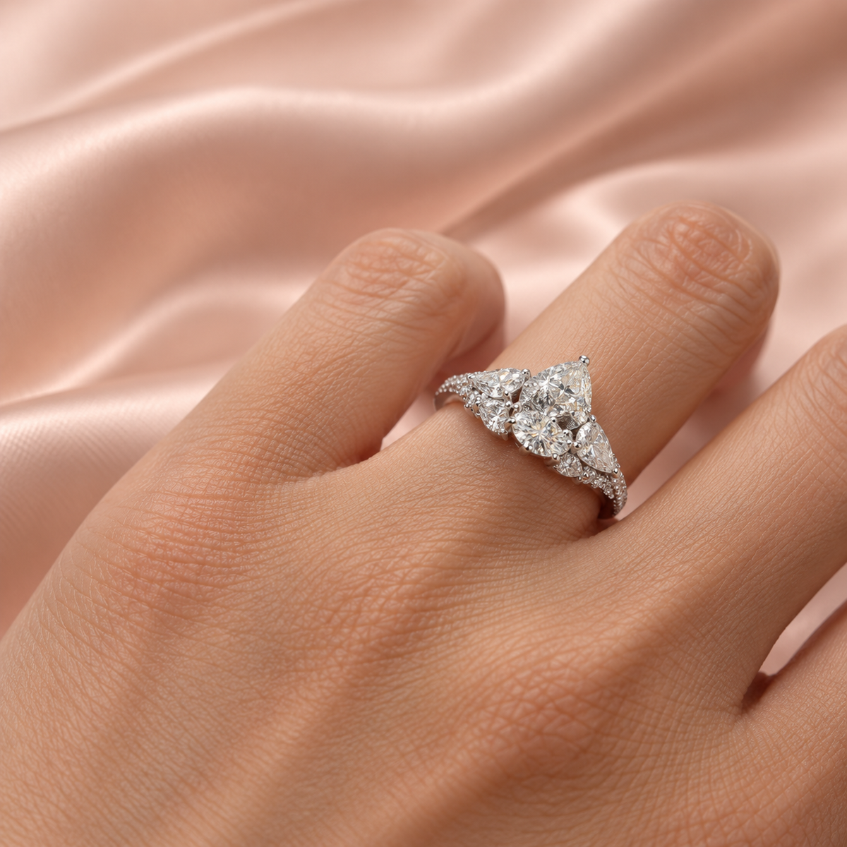 Zaina Selene pear lab grown diamond ring design, detail view 7