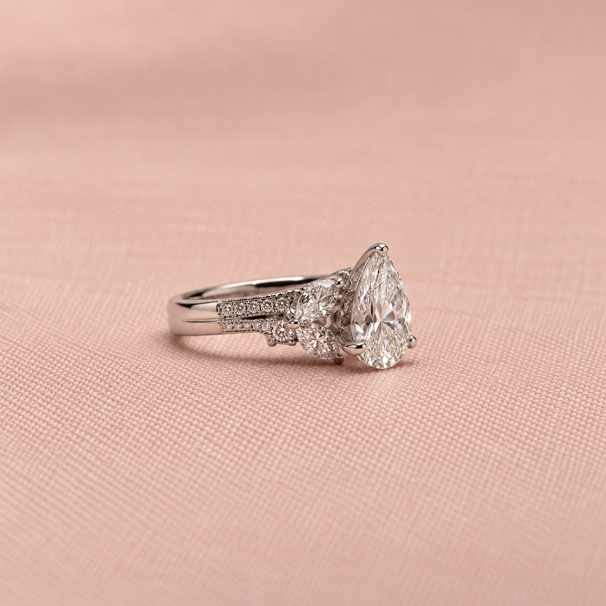Zaina Selene pear lab grown diamond ring design, detail view 14