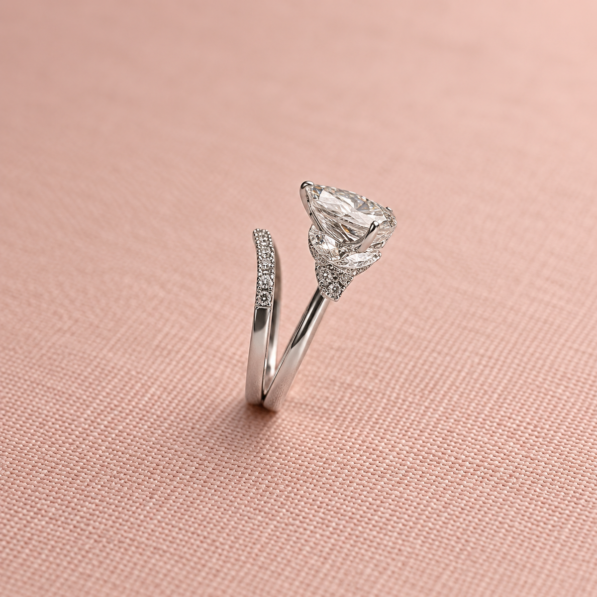 Zaina Selene pear lab grown diamond ring design, detail view 11