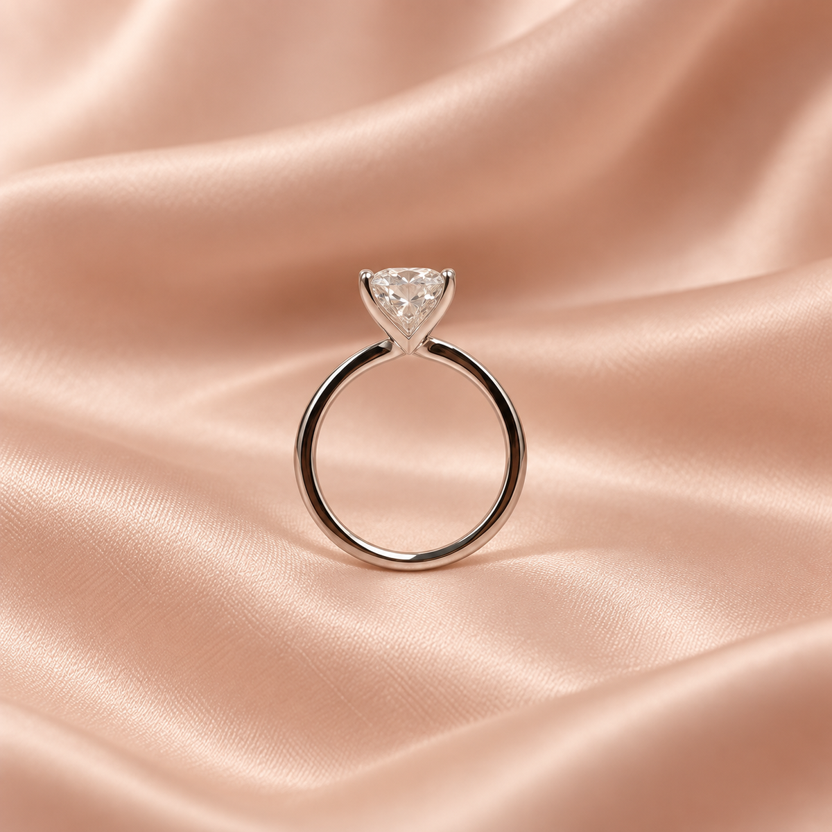 Zaina Nova emerald lab grown diamond ring design, detail view 4