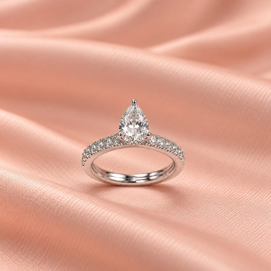 Zaina Aria lab grown diamond ring in 14k Rose Gold, alternate view