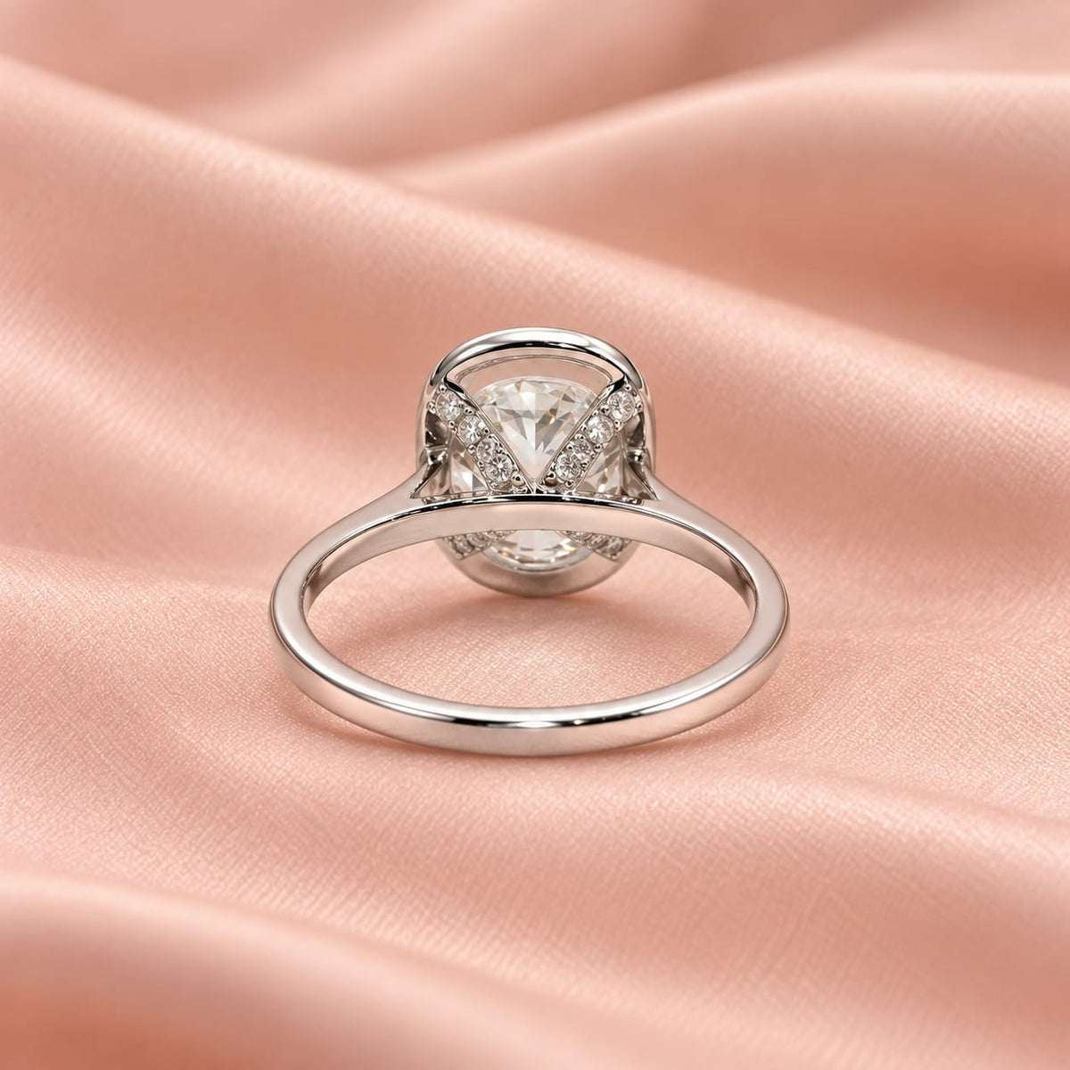 Zaina Aura elongated cushion lab grown diamond ring design, detail view 6