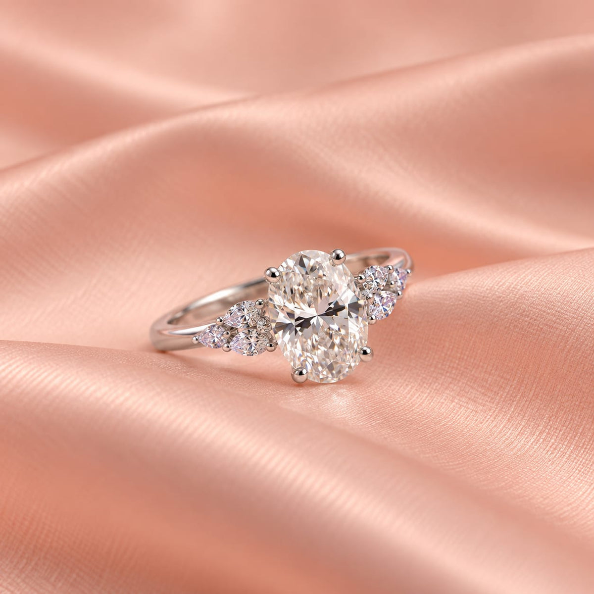 Zaina Lumi lab grown diamond ring in 14k Rose Gold, detail view 4