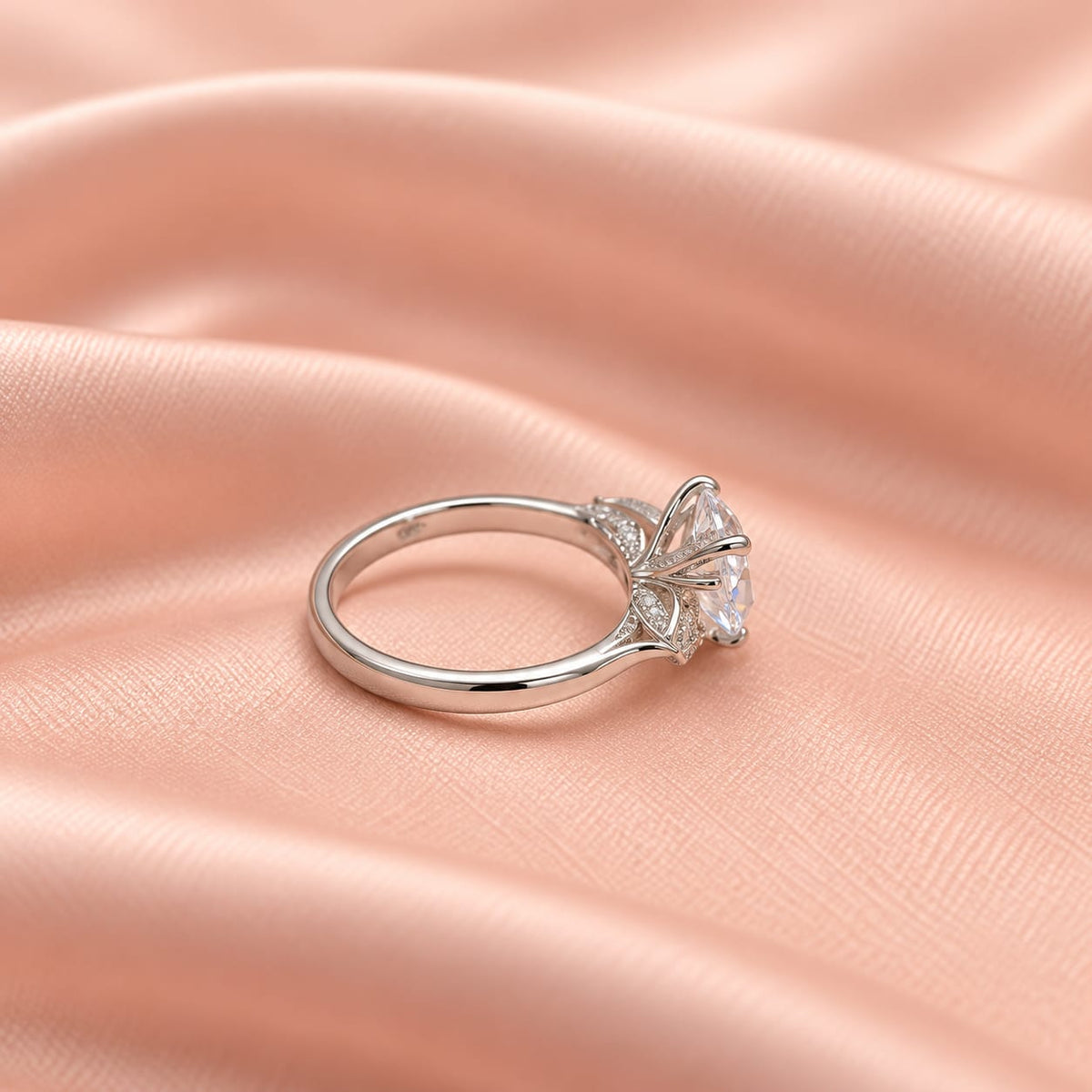 Zaina Iris lab grown diamond ring in 14k Rose Gold, detail view 4
