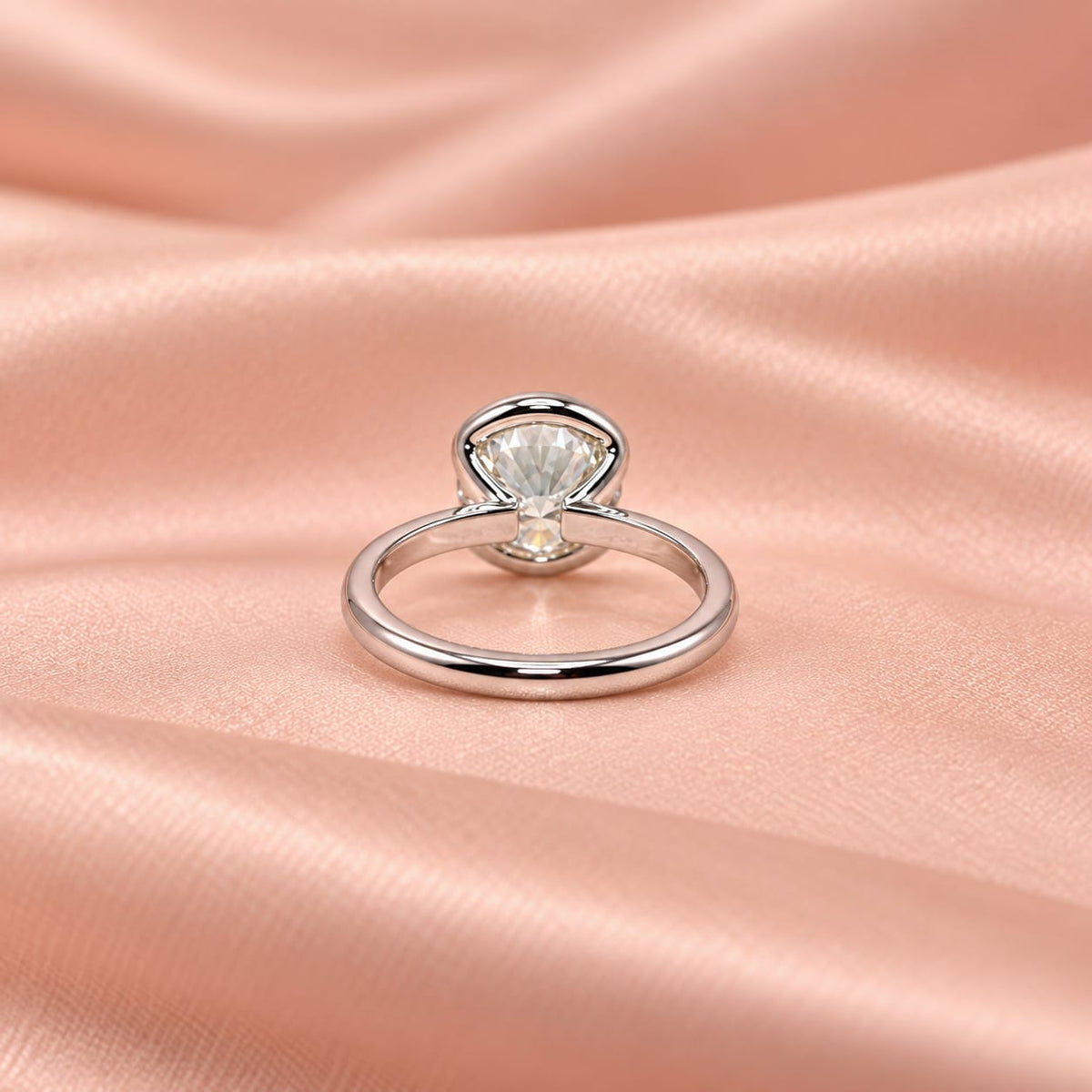 Zaina Sole lab grown diamond ring in 14k Rose Gold, detail view 4