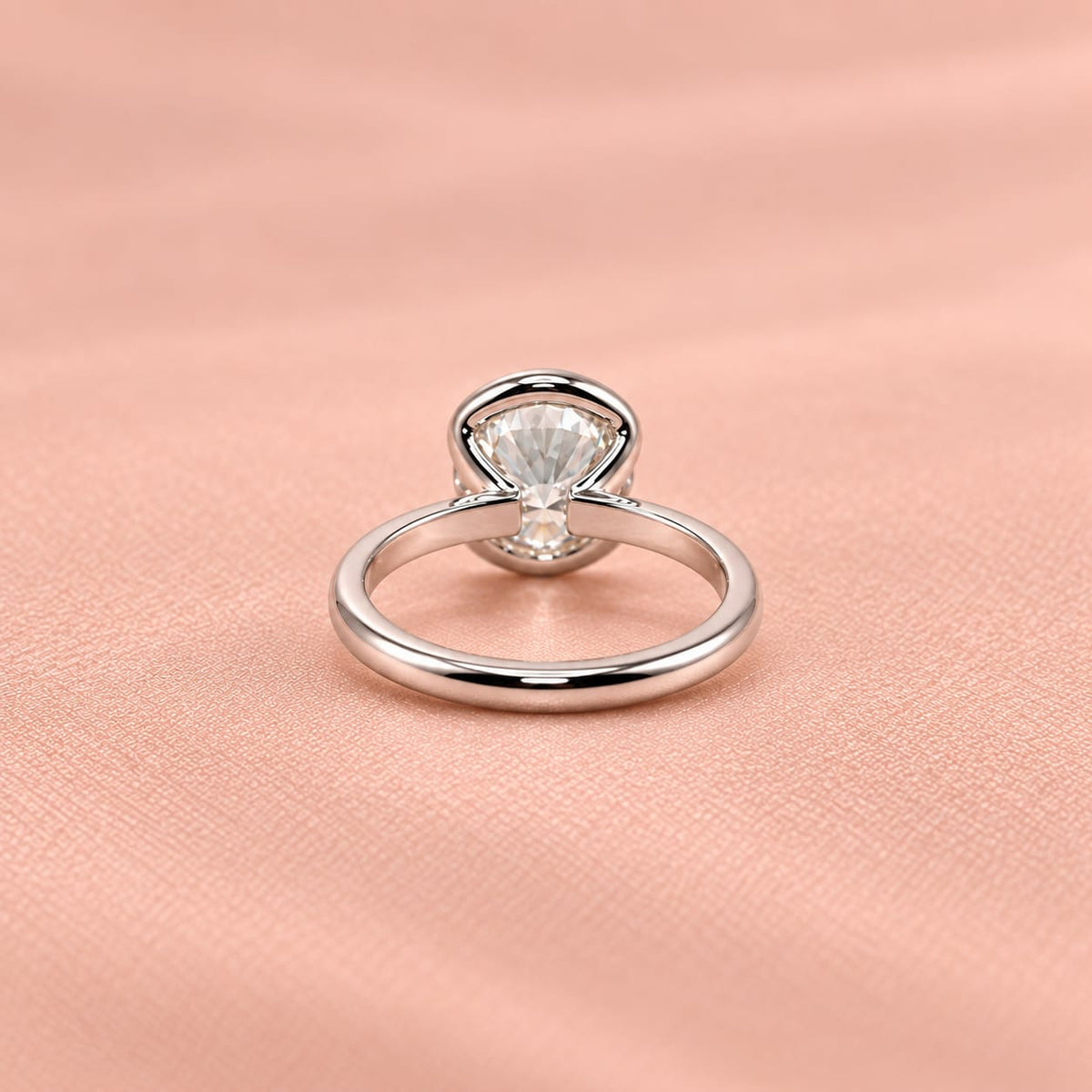 Zaina Sole lab grown diamond ring in 14k Rose Gold, detail view 5