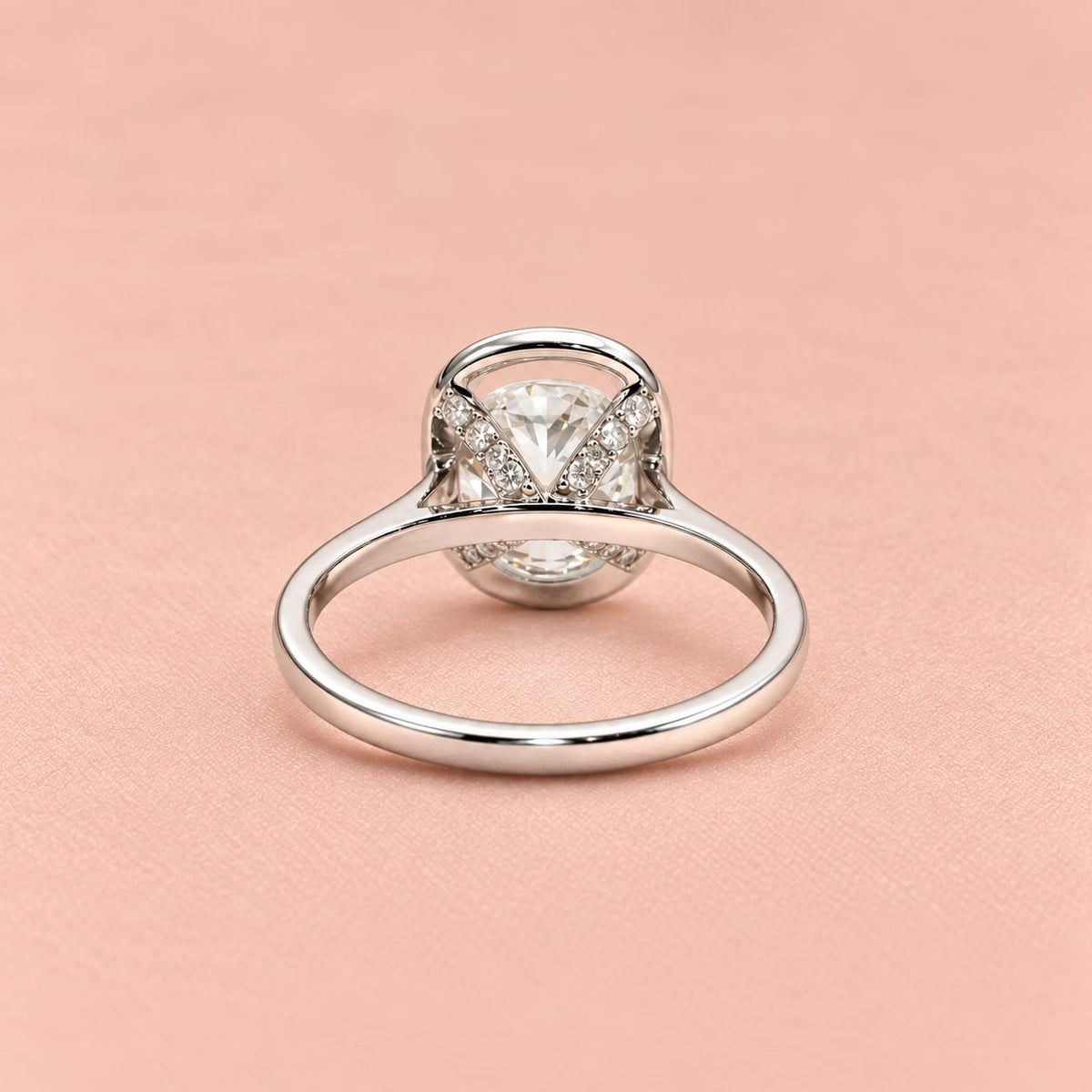 Zaina Aura elongated cushion lab grown diamond ring design, detail view 7