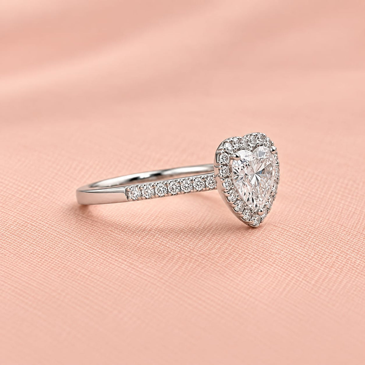 Zaina Aura Heart lab grown diamond ring in 14k Yellow Gold, detail view 2
