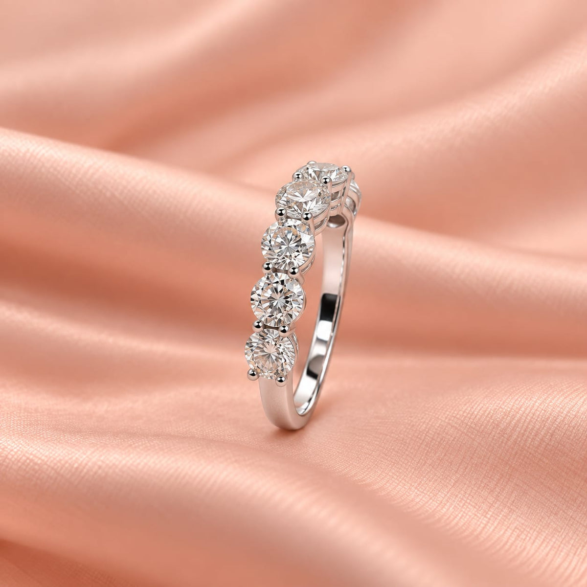 Zaina Luna lab grown diamond ring in 14k Rose Gold, detail view 6