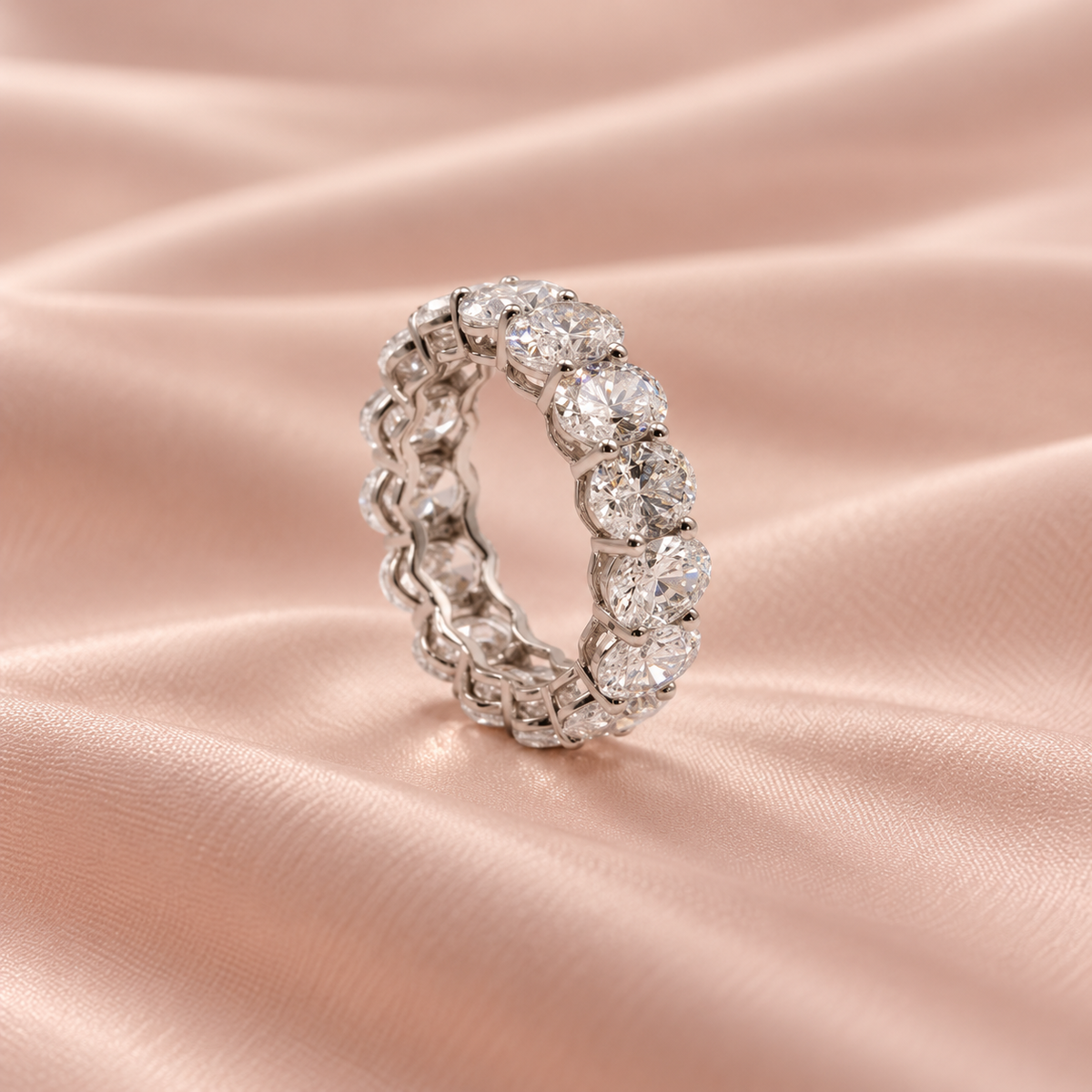 Zaina Eterna lab grown diamond ring in 14k Rose Gold, detail view 4