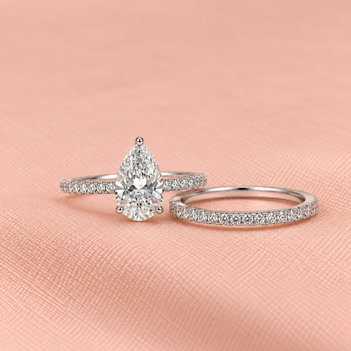 Zaina Aria pear lab grown diamond ring design, detail view 4