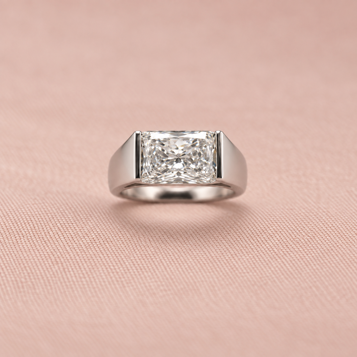 Zaina Saga lab grown diamond ring in 14k Rose Gold, detail view 7