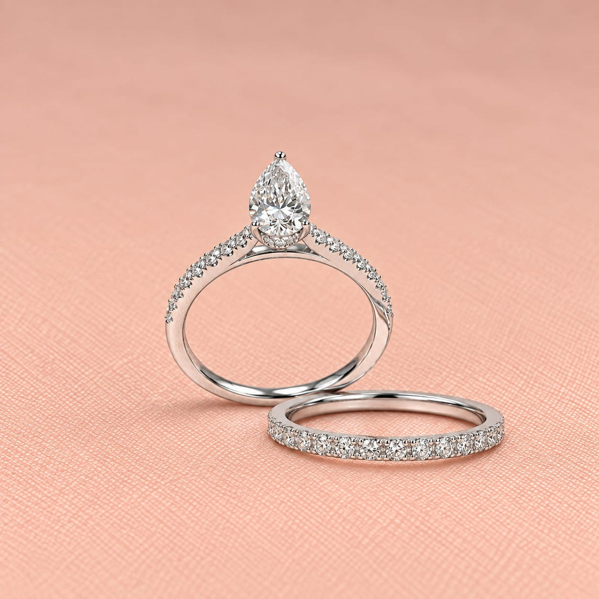 Zaina Aria lab grown diamond ring in 14k Rose Gold, detail view 8